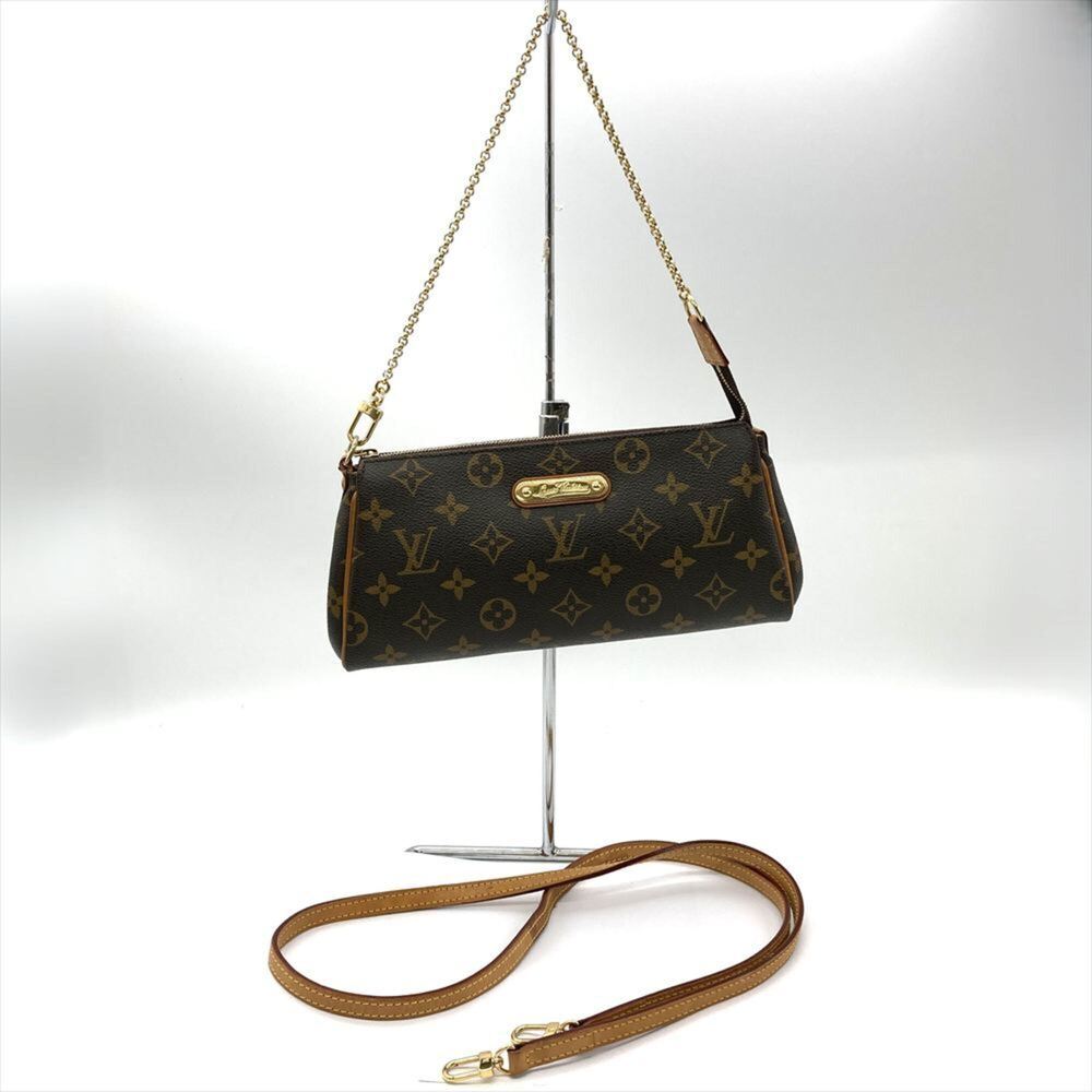 LOUIS VUITTON Authentic Brown Monogram Canvas Shoulder Bag - Picture 7 of 9